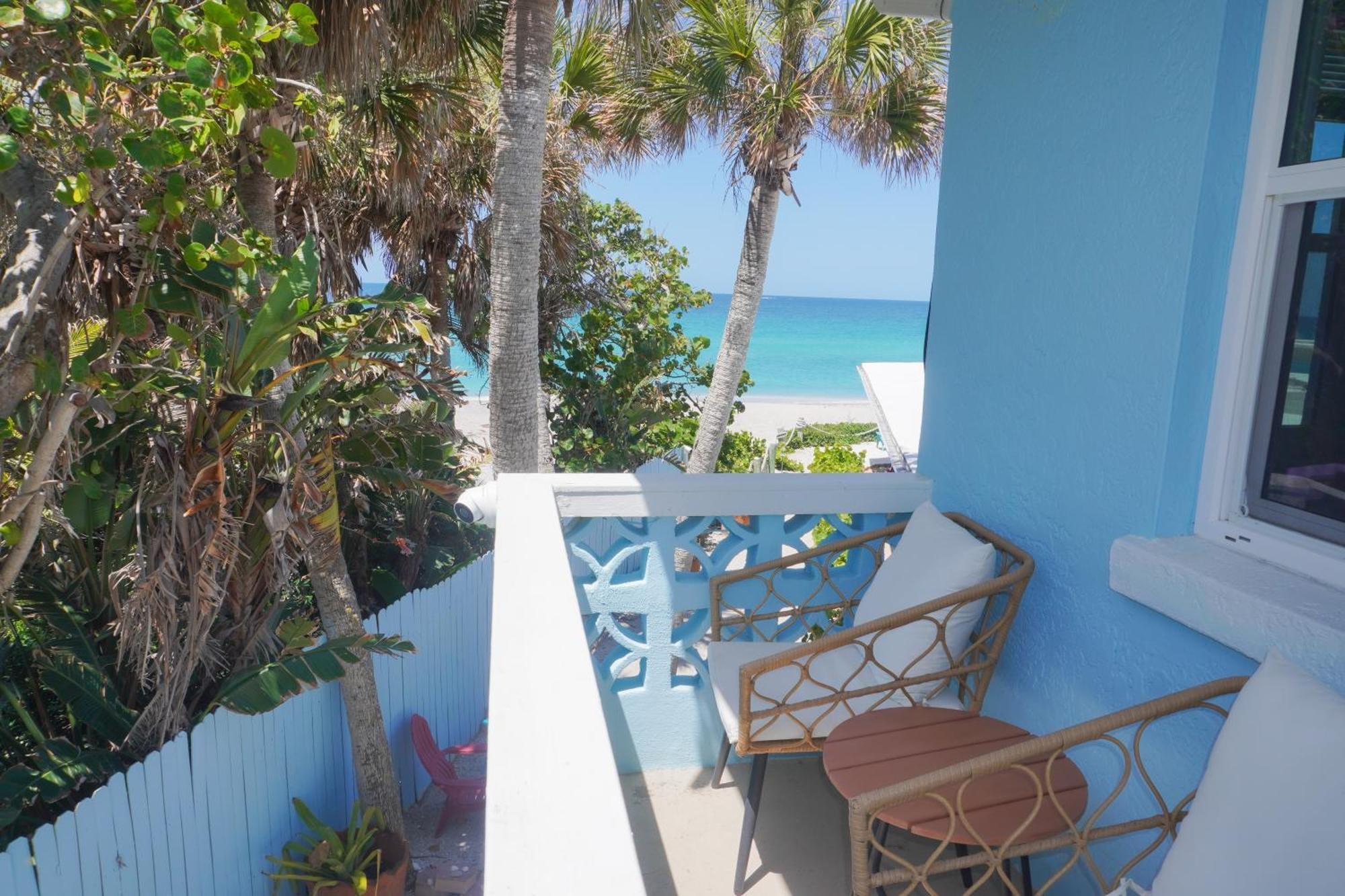 Pearl Beach Inn Енґлвуд Екстер'єр фото
