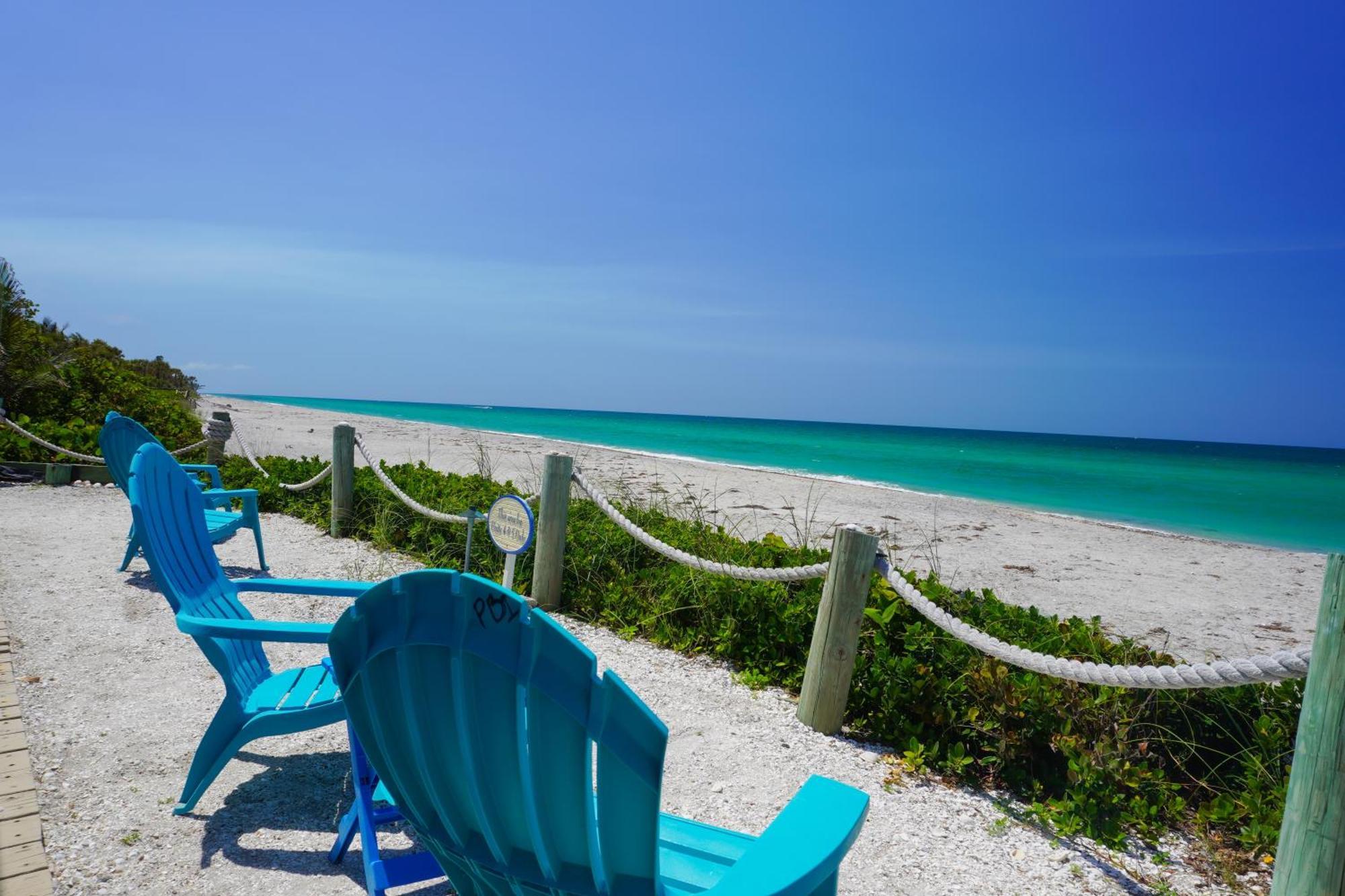 Pearl Beach Inn Енґлвуд Екстер'єр фото